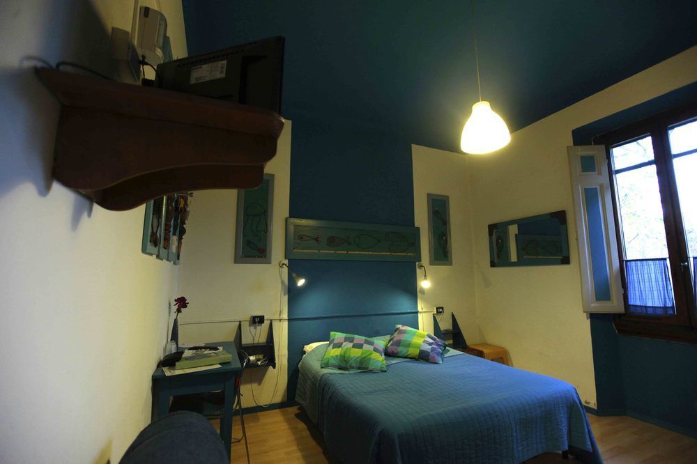Albergo I Villini Понтассьеве Экстерьер фото